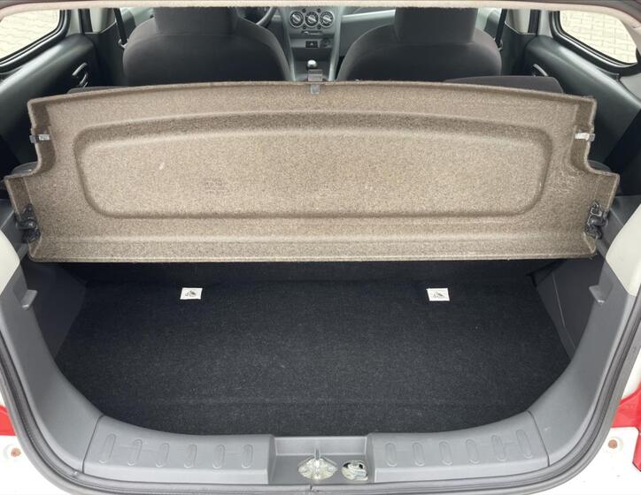 Suzuki Alto 9
