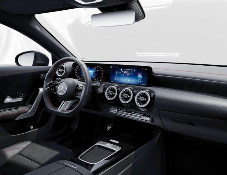 Mercedes-Benz CLA 9