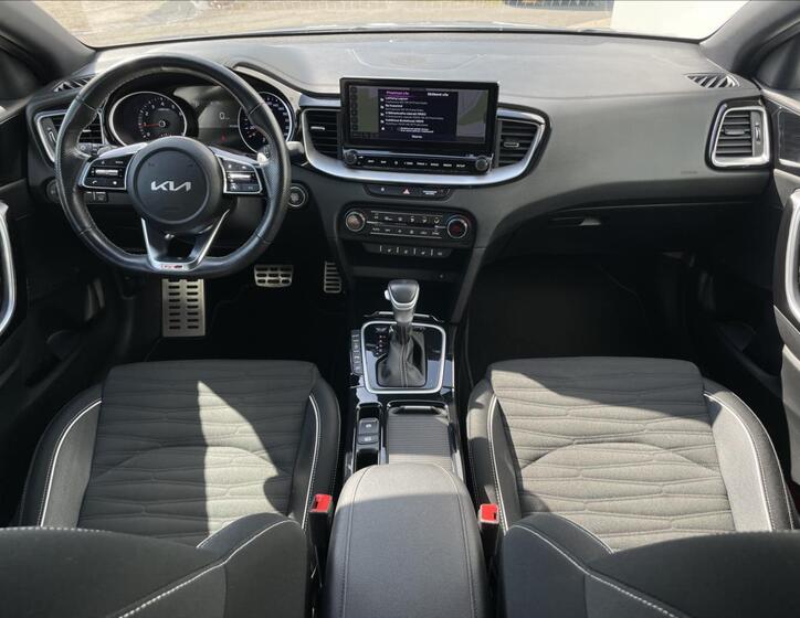 KIA ProCeed 6