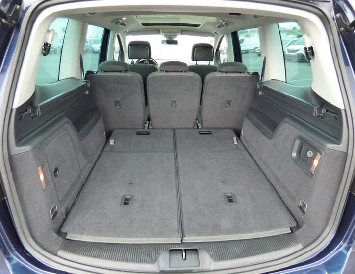 Volkswagen Sharan 71