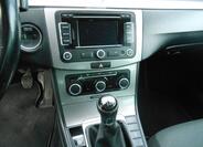 Volkswagen Passat 16