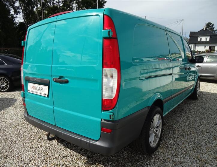 Mercedes-Benz Vito 7
