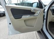 Volvo XC60 13