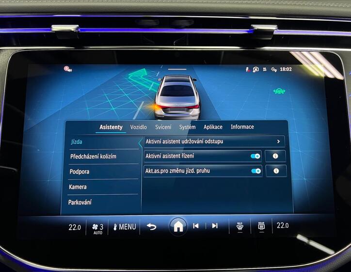 Mercedes-Benz Třídy E 18