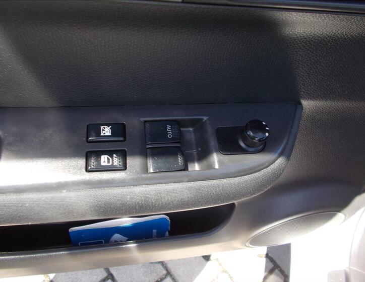 Suzuki Swift 27