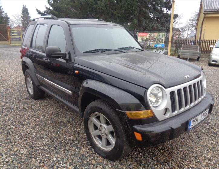 Jeep Cherokee 8