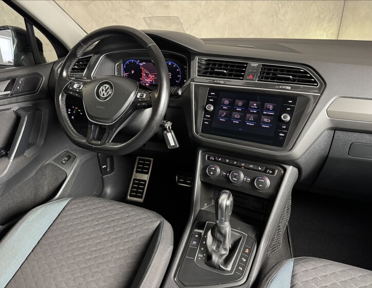 Volkswagen Tiguan 17