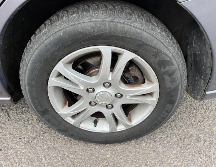 Mazda 5 31