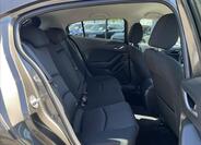 Mazda 3 25