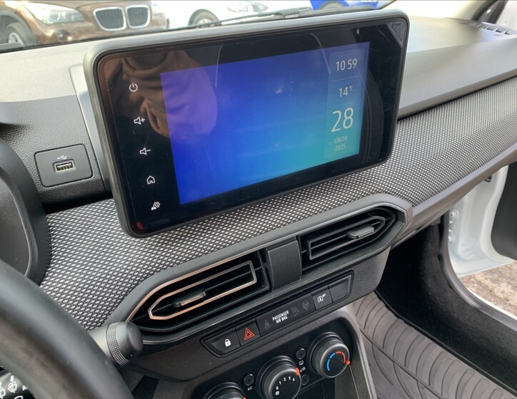 Dacia Sandero 11