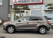 Mitsubishi ASX 8