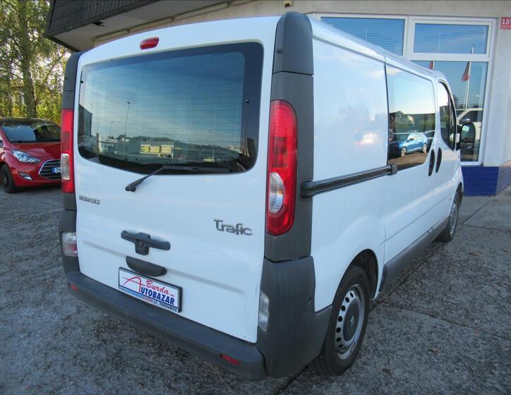 Renault Trafic 5