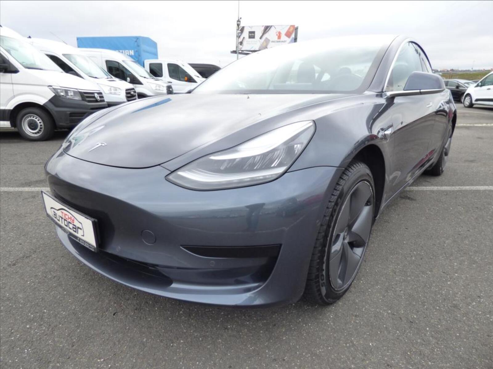 Tesla Model 3 49