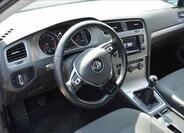 Volkswagen Golf 16