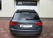 Audi S4 8
