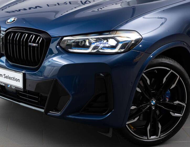 BMW X3 7