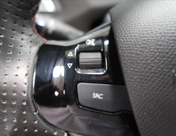 Peugeot 308 17