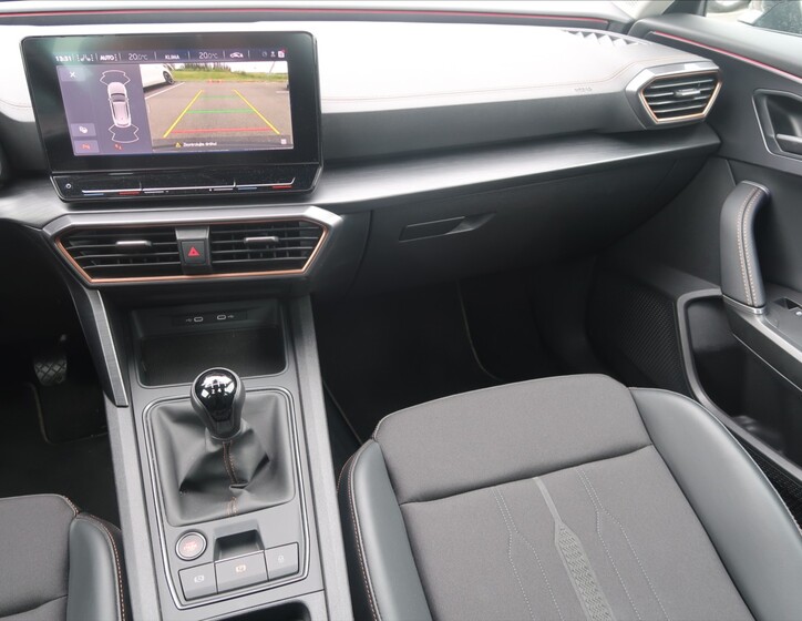 Cupra Formentor 24