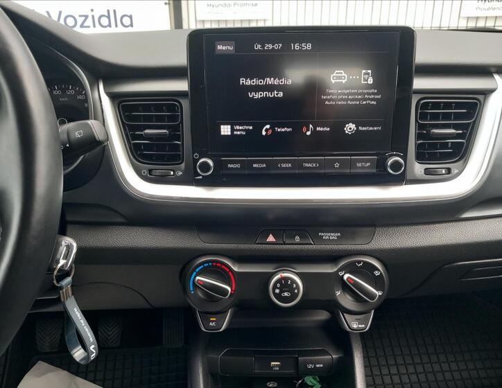 KIA Stonic 10