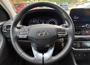 Hyundai i30 25