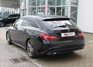 Mercedes-Benz CLA 4
