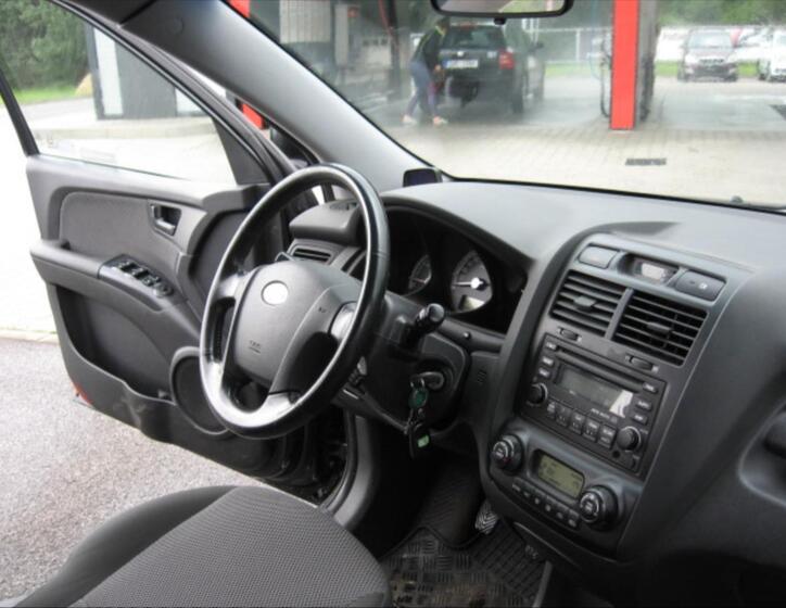 KIA Sportage 12