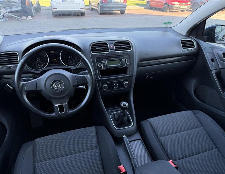 Volkswagen Golf 14