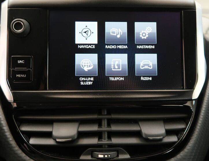 Peugeot 208 22