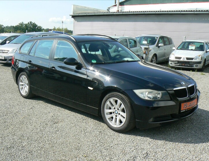BMW Řada 3 2