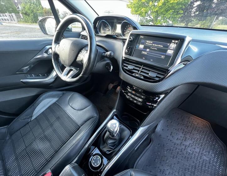 Peugeot 2008 36
