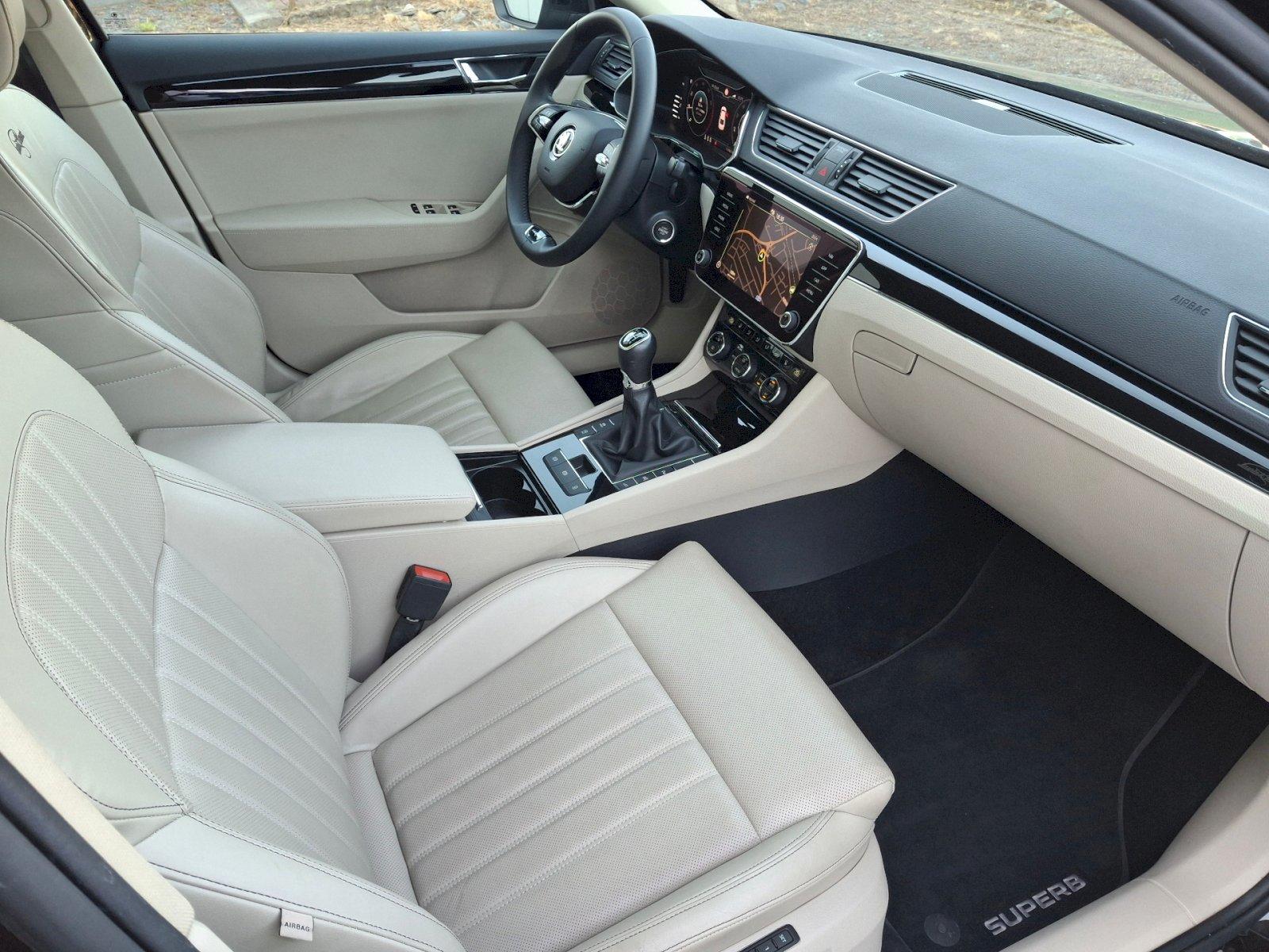 Škoda Superb