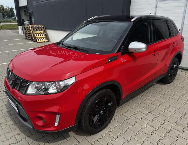 Suzuki Vitara 1