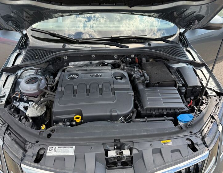 Škoda Octavia 16