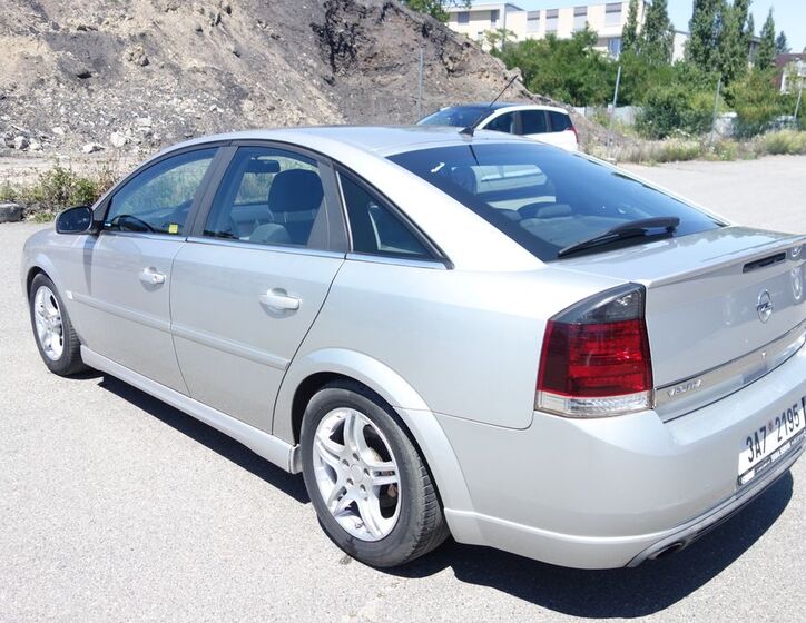 Opel Vectra 13
