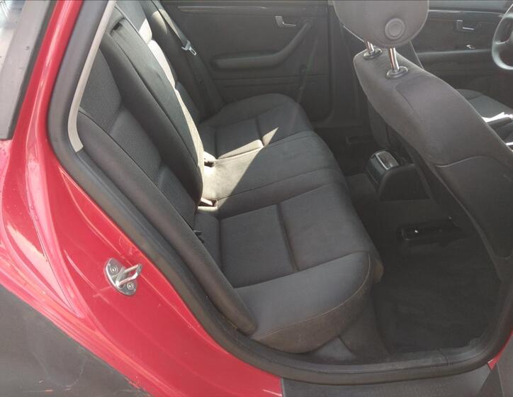 Audi A4 29