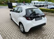Toyota Yaris 12