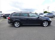 Volkswagen Passat 2