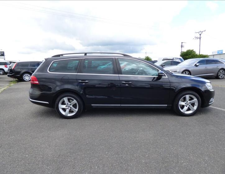 Volkswagen Passat 2