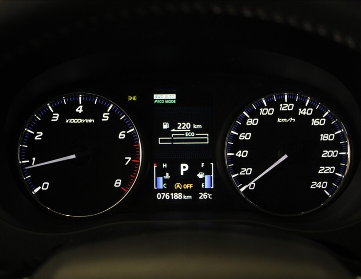 Mitsubishi Outlander 26