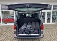 Volkswagen Multivan 9