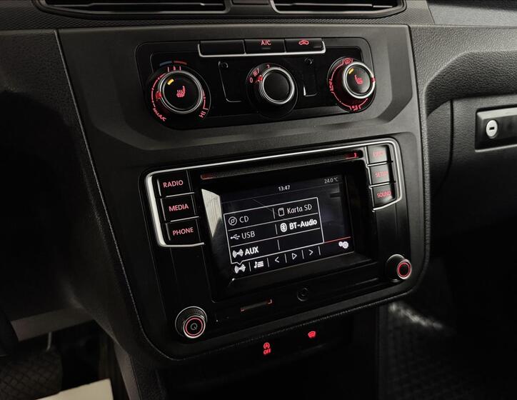 Volkswagen Caddy 23