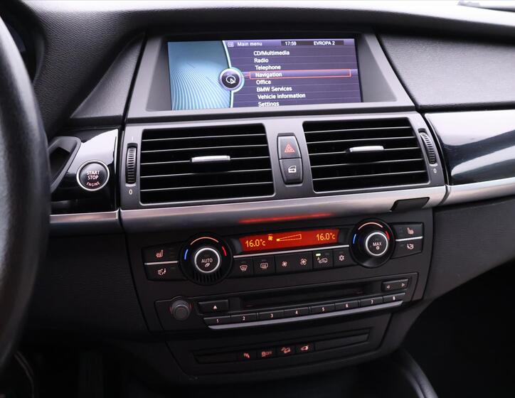 BMW X6 29