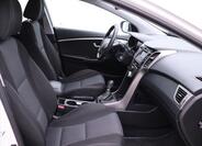 Hyundai i30 11