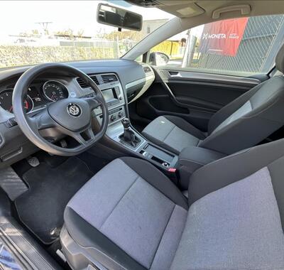 Volkswagen Golf 14