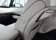Lexus LM 350h 53