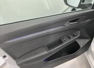 Volkswagen Golf 21