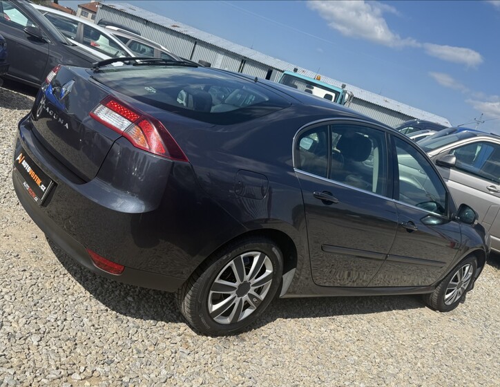 Renault Laguna 5