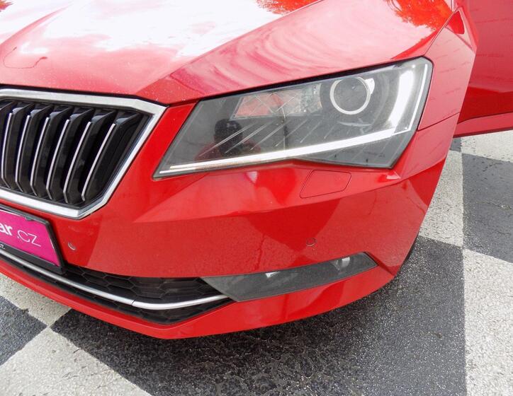 Škoda Superb 40