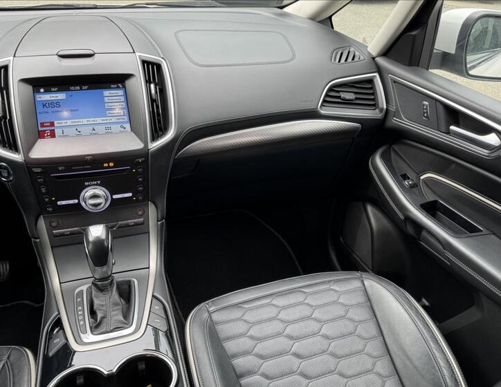 Ford S-MAX 41