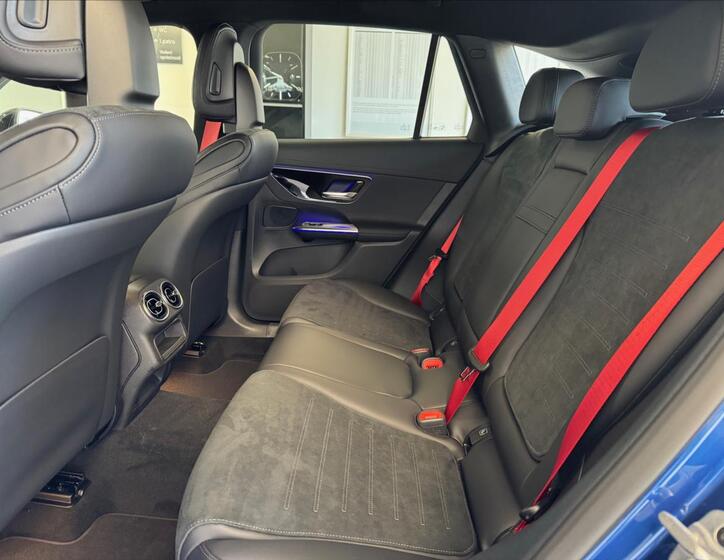 Mercedes-Benz GLC 4